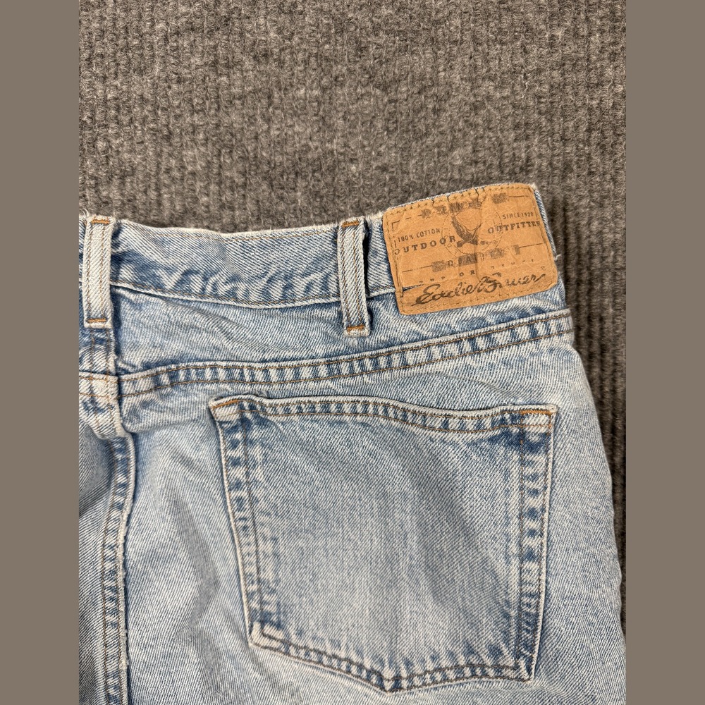 Eddie Bauer Denim Classic Fit Light Wash Jeans Mens 38x34 Light Blue Cotton - Picture 11 of 12
